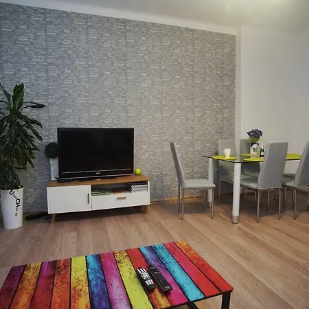Pod Areną Apartament *